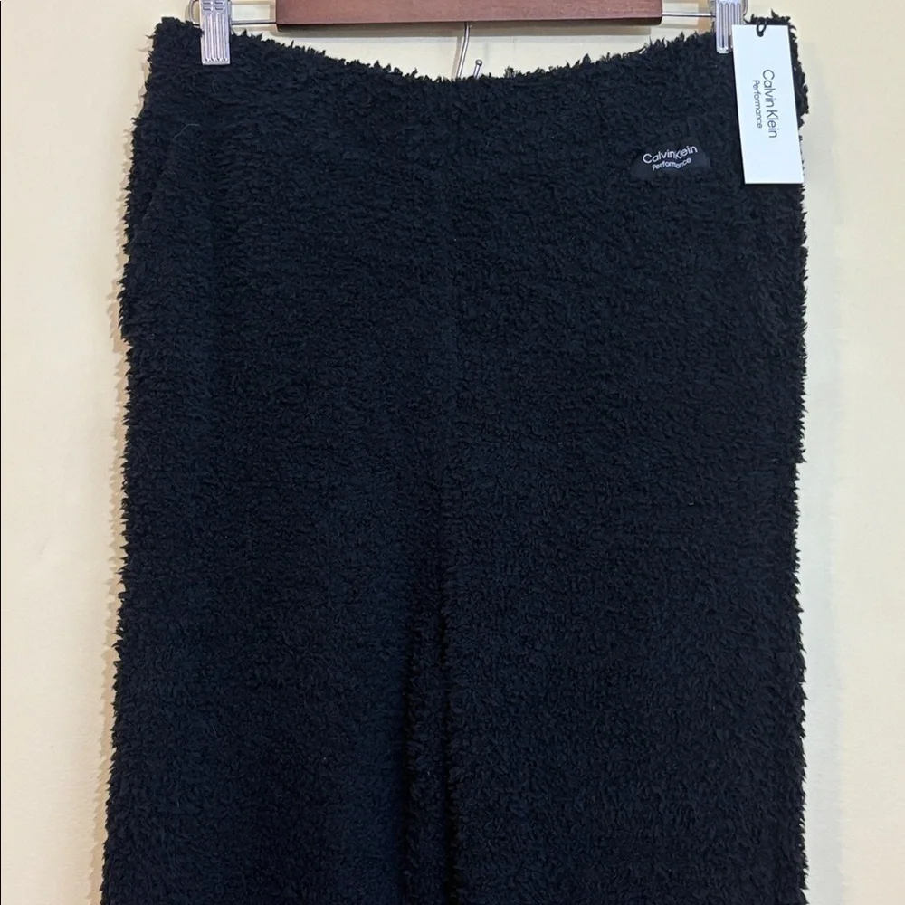 Calvin Klein Performance | NWT Black Shaggy Knit Sherpa Teddy Pull-On Joggers M